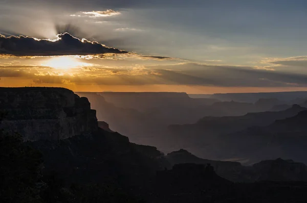 Pôr do sol no Grand Canyon — Fotografia de Stock