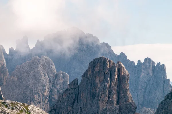 Tre Cime 自然公園の山頂 — ストック写真