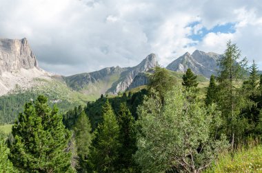 Yaz aylarında Dolomites