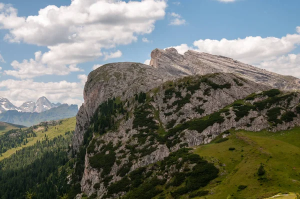 Hegyi táj-ban az olasz Dolomitok — Stock Fotó