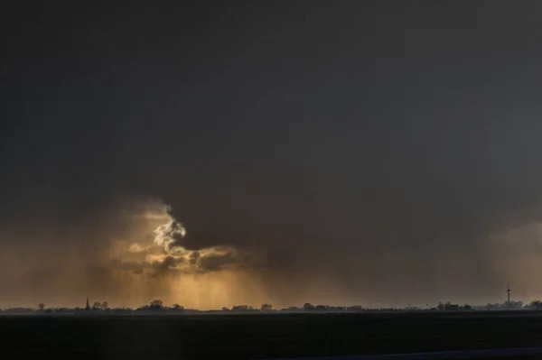 Storm clouds over an evening Sky — Stock Photo, Image