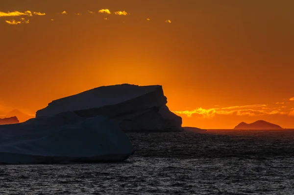 Západ slunce nad Weddellovo moře — Stock fotografie