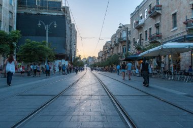 Kudüs 'te sokak sahnesi Dusk