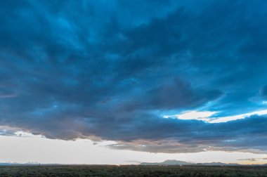 Route 66 boyunca etkileyici bulut oluşumları