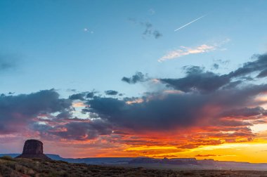 Monument Valley'de klasik batı imgeleri