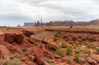 Monument Valley'de klasik batı imgeleri