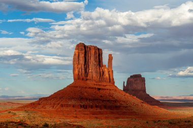 Monument Valley'de klasik batı imgeleri