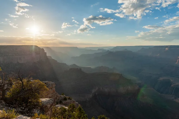 Pôr do sol sobre o Grand Canyon — Fotografia de Stock