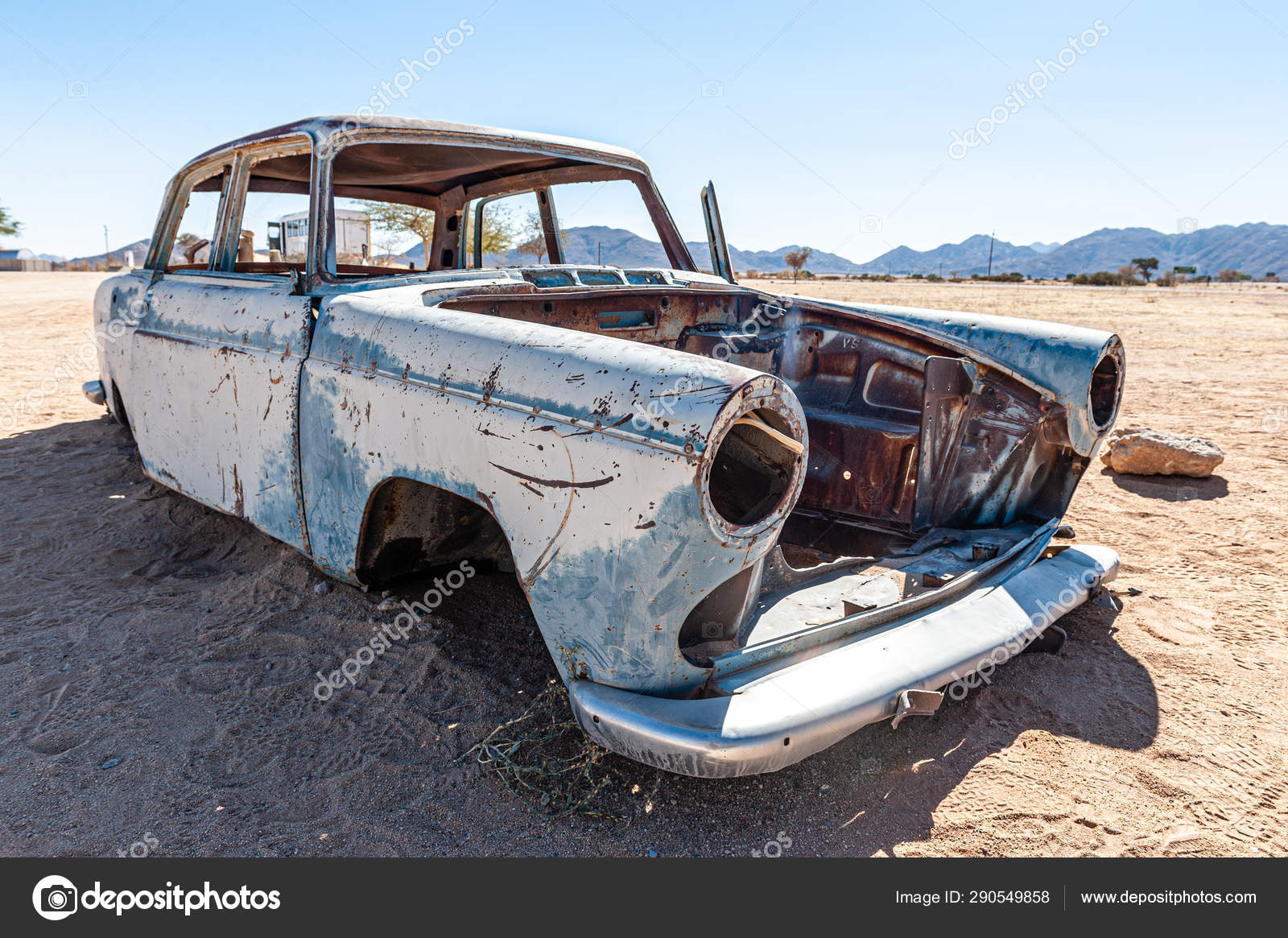 Photos Of Old Car Wrecks