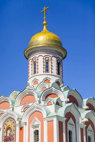 Moscow Rusia Mai 2018 Domuri Din Catedrala Kazan Din Piața — Fotografie, imagine de stoc