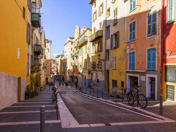 Nice Francia Marzo 2018 Edificios Tradicionales Estilo Provenzal Conforman Complejo —  Fotos de Stock