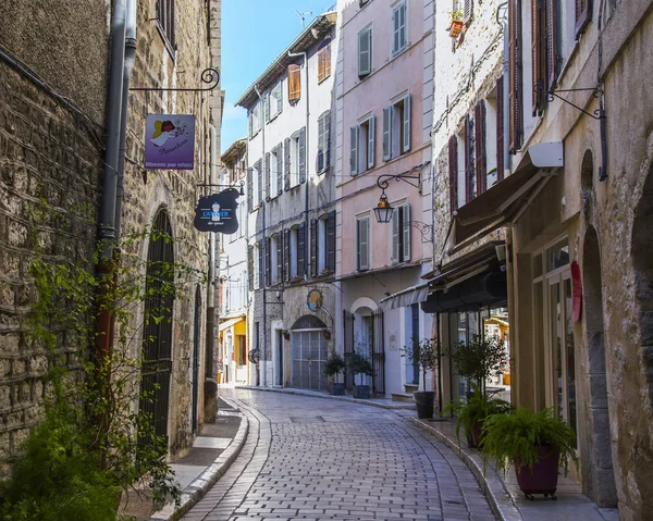 Vence France Марта 2018 Типичная Городская Улица Старых Каменных Домов — стоковое фото