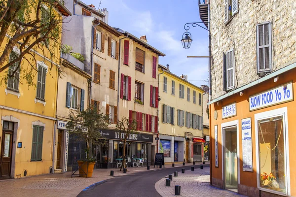 Vence Francia Marzo 2018 Típica Calle Ciudad Antiguas Casas Piedra —  Fotos de Stock