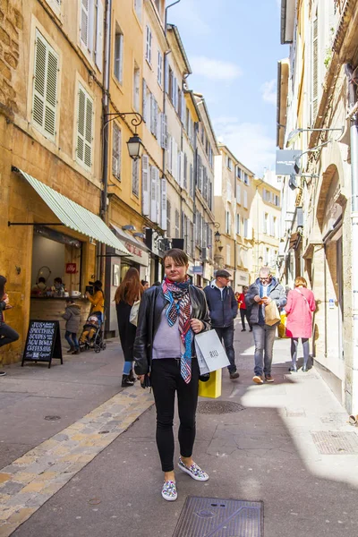 Aix Provence Francia Marzo 2018 Gente Por Calle Típica Los — Foto de Stock