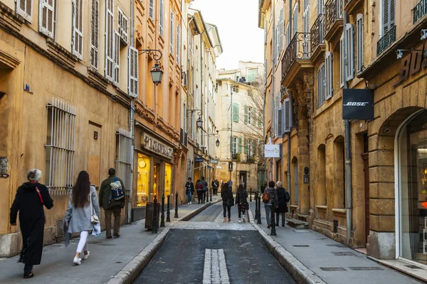 Aix Provence Francie Března 2018 Lidé Chodí Ulici Typické Pro — Stock fotografie