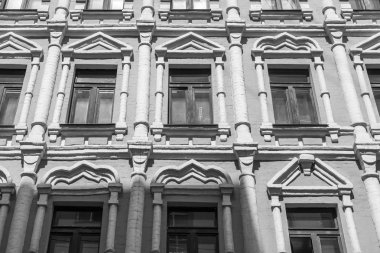 Moskova, Rusya, 4 Haziran 2018. Mimari bir parçası bir cephe tipik bir evin çevresinde tarihi bina. 