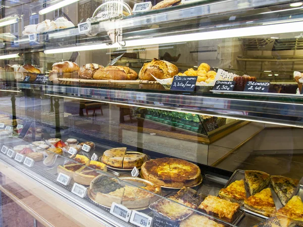 Aix Provence Francia Marzo 2018 Sabroso Pan Fresco Pastelería Detrás — Foto de Stock