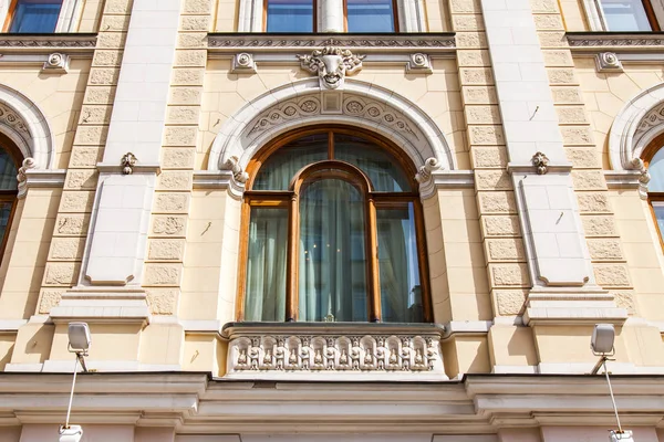Moskwa Rosja Czerwca 2018 Fragment Architektoniczne Elewacji Typowego Budynku Wokół — Zdjęcie stockowe