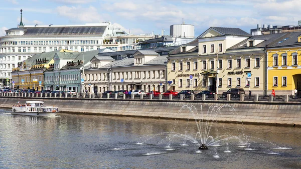 Москва Червня 2018 Будівлі Століття Зробити Архітектурний Комплекс Kadashyovskaya Набережної — стокове фото