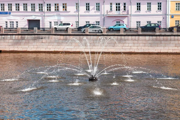 モスクワ ロシア 2018 世紀の建物は 都市の歴史的部分 Kadashyovskaya 堤防の建築物群 — ストック写真