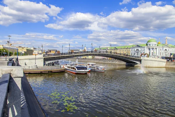 Moscú Rusia Junio 2018 Vista Del Río Moscú Kadashyovskaya Embankment — Foto de Stock