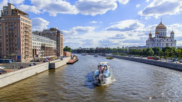 Moscow Russia June 2018 View River Moscow Its Embankments Walking — Stock Photo, Image