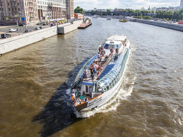 Moskva Ryssland Den Juni 2018 Över Floden Moskva Och Dess — Stockfoto