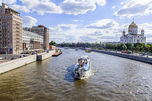 Moscow Russia June 2018 View River Moscow Its Embankments Walking — Stock Photo, Image