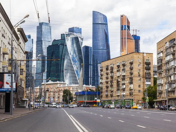 Moscou Russie Juillet 2018 Vue Urbaine Les Voitures Vont Sur — Photo