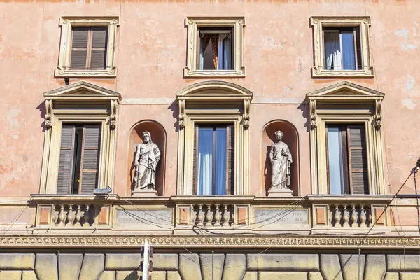 Roma Italia Marzo 2017 Una Facciata Del Vecchio Edificio Una — Foto Stock