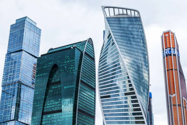 Moszkva Oroszország Július 2018 Városi Kilátás Felhőkarcolók Moscow City Felhős — Stock Fotó