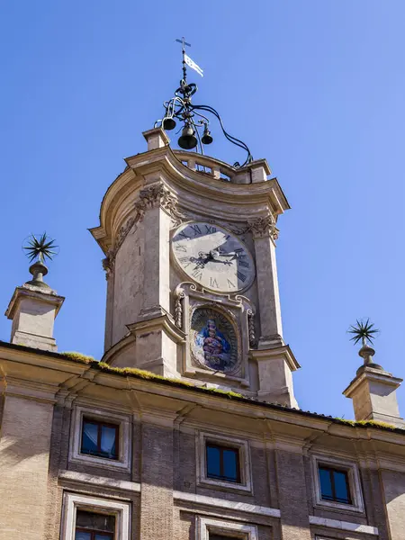 Roma Italia Marzo 2017 Una Facciata Del Vecchio Edificio Una — Foto Stock