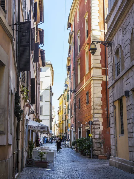 Roma Italia Marzo 2017 Hermosa Calle Pintoresca Una Parte Histórica —  Fotos de Stock