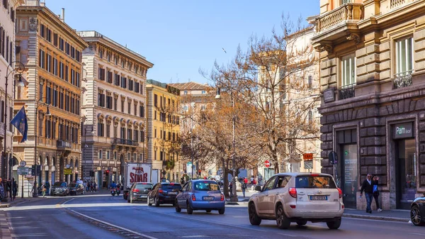 Roma Itália Março 2017 Rua Bonita Uma Parte Histórica Cidade — Fotografia de Stock