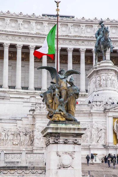 意大利 在2017年3月11日 威尼斯的宫殿和 Vittoriano 在威尼斯广场上 是城市的主要景点之一 体系结构片段 — 图库照片