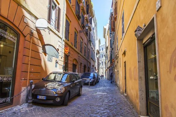 Besøkt Mars 2017 Rome Italy Mars 2017 Biler Parkert Den – stockfoto