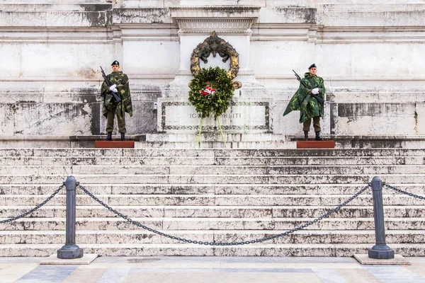 Roma Italia Marzo 2017 Guardia Honor Llama Eterna Cerca Del — Foto de Stock