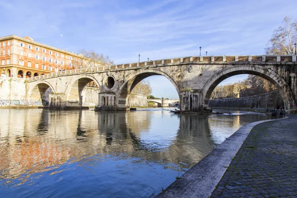 Mart 2017 Tarihinde Roma Talya Görünümü Bentleri Tiber Ponte Sisto — Stok fotoğraf