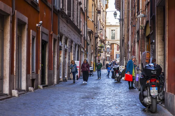 Roma Italia Marzo 2017 Hermosa Calle Pintoresca Una Parte Histórica — Foto de Stock