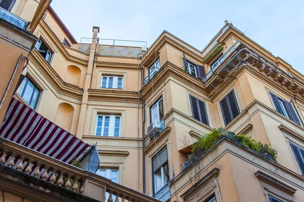 Roma Italia Marzo 2017 Una Fachada Del Antiguo Edificio Una — Foto de Stock