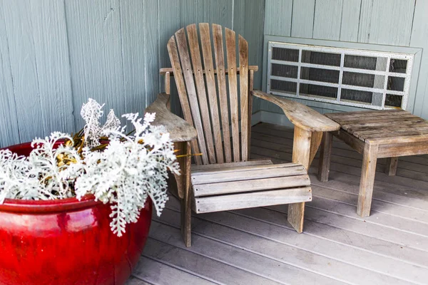 Pushkino Russia September 2017 Old Wooden Furniture Verandah Inhabited Country — Stock Photo, Image