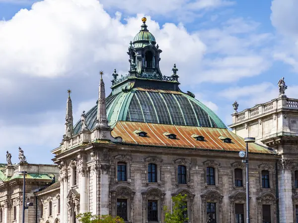 Múnich Alemania Agosto 2018 Hermoso Fragmento Del Edificio Arquitectura Tradicional —  Fotos de Stock