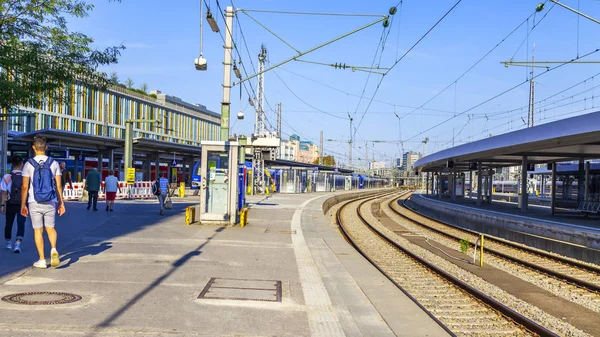 Monaco Baviera Germania Agosto 2018 Treno Binario Della Stazione Centrale — Foto Stock