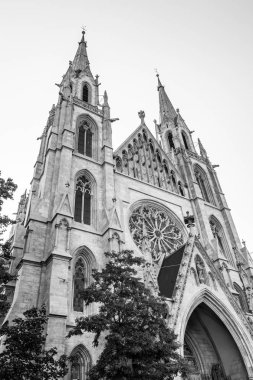 Münih, Almanya, üzerinde 16 Ağustos 2018. Lutheran Kilisesi Gotik tarzı mimari bir parçası 