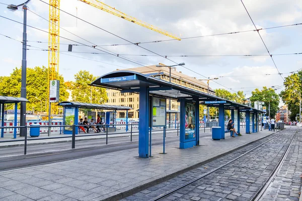 Мюнхен Германия Августа 2018 Года Трамвайная Остановка Городской Улице — стоковое фото