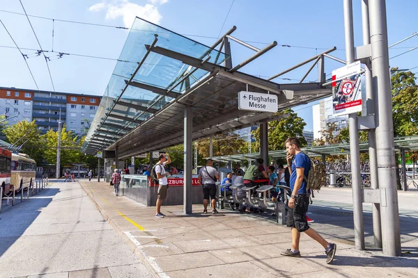 Salzburg Austria Sierpnia 2018 Przystanek Autobus Lotnisku Dworca Centralnego — Zdjęcie stockowe