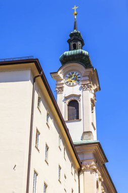 17 Ağustos 2018 üzerinde Salzburg, Avusturya. Eski şehrin tipik mimari