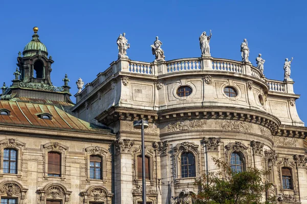 Munich Allemagne Août 2018 Beau Fragment Bâtiment Architecture Bavaroise Traditionnelle — Photo