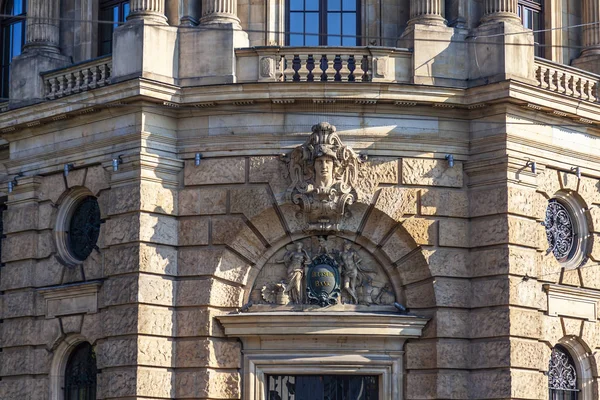 Munich Germany August 2018 Beautiful Fragment Building Traditional Bavarian Architecture — Stock Photo, Image