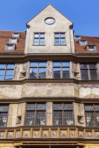 München Tyskland Augusti 2018 Vackra Fragment Byggnaden Traditionell Bayersk Arkitektur — Stockfoto